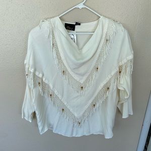 Fezz blouse with fringe